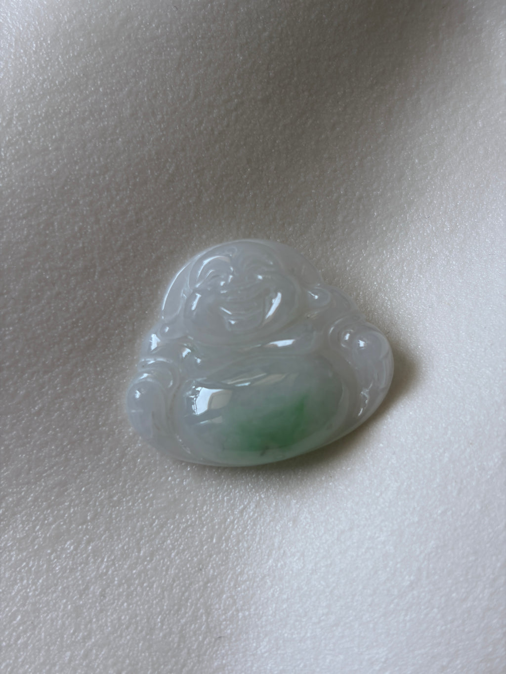 💚白底青佛公翡翠吊墜